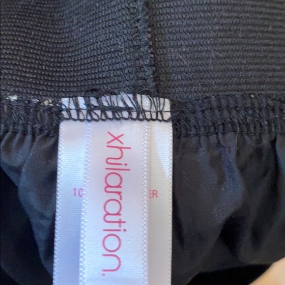 WHITE LACE SKIRT - Picture 4 of 5